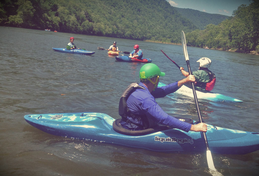 kayakers-new-river-gorge-region-west-virginia